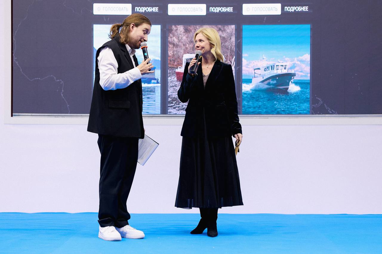 Елена Лиговина приняла участие в выборе лучших катеров премии «Лодка года» Елена Лиговина приняла участие в выборе лучших катеров премии «Лодка года»